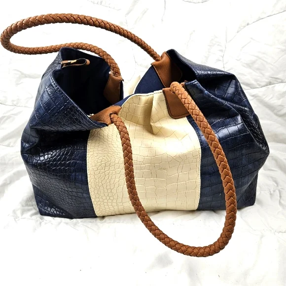 Faux leather tote bag - Picture 5 of 9